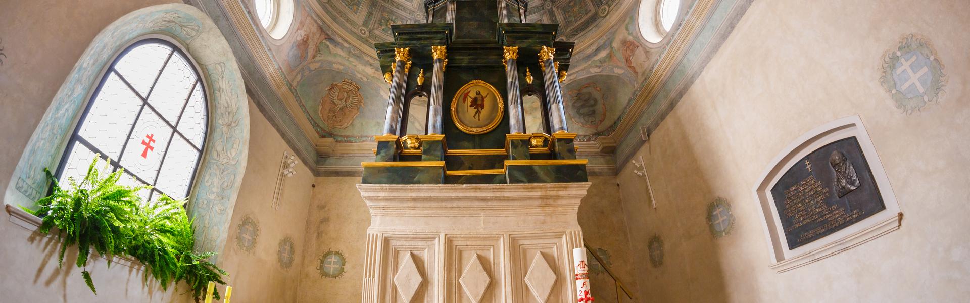 Ein originalgetreuer Nachbau des Heiligen Grabes in der Basilika von Miechów.